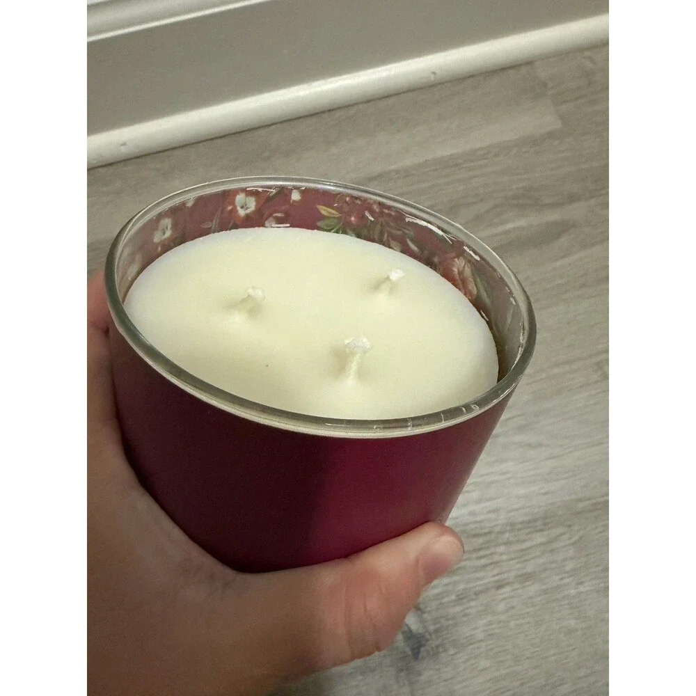 White Barn lot candles